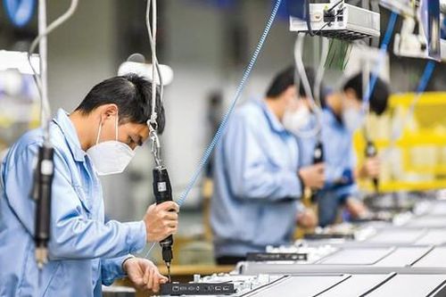 Gói hỗ trợ nên cung cấp 'cần câu' chứ không phải 'con cá'