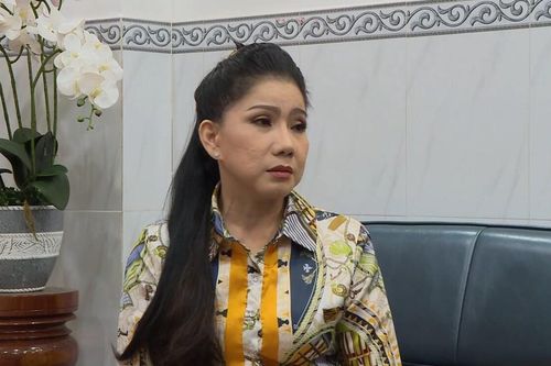 NSƯT Phượng Loan: Gặp biến cố sự nghiệp phải về nhà bán cà phê, bưng ly cà phê là khóc