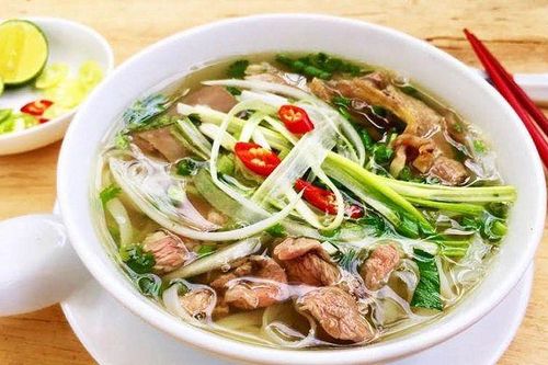Phở bò vào top các món ăn có nước ngon nhất thế giới