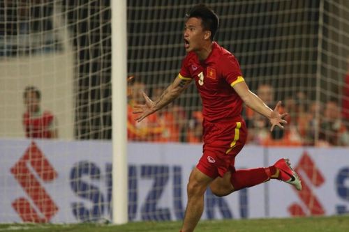 Cầu thủ hay nhất lịch sử AFF Cup: Công Vinh đấu Chanathip, không có Kiatisak