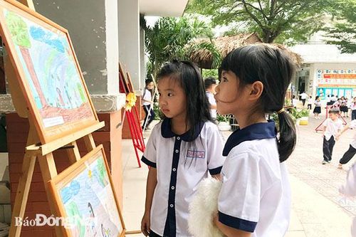 Nâng gấp đôi mức phạt tiền đối với hành vi bạo hành trẻ em
