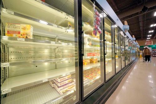 Vì sao kệ hàng ở Mỹ tiếp tục trống trơn?