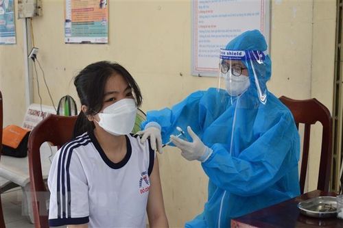 Đồng Tháp: Học sinh lớp 9 và lớp 12 đi học trực tiếp từ ngày 17/1