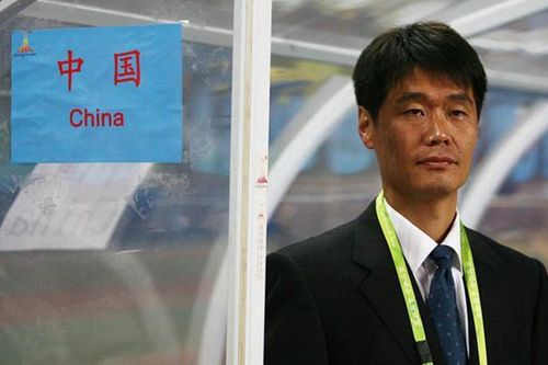 Tân HLV Li Xiaopeng: ĐT Trung Quốc như cậu con trai mới lớn