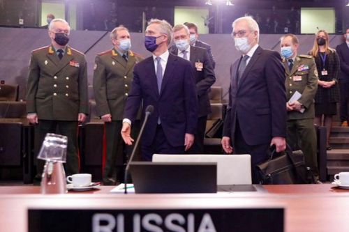 Sau đàm phán căng thẳng với NATO, Nga nói tình hình 'rất nguy hiểm'