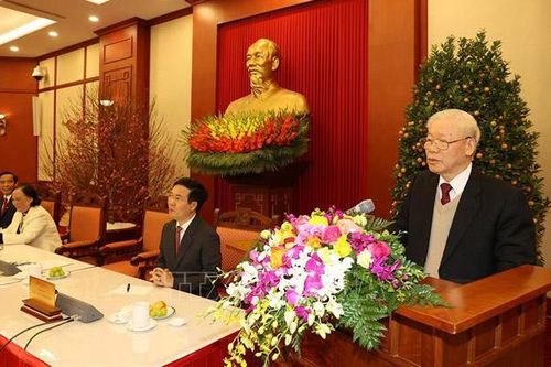 Người cao tuổi là vốn quý của dân tộc, lực lượng quan trọng của đất nước, rường cột của gia đình và xã hội (*)
