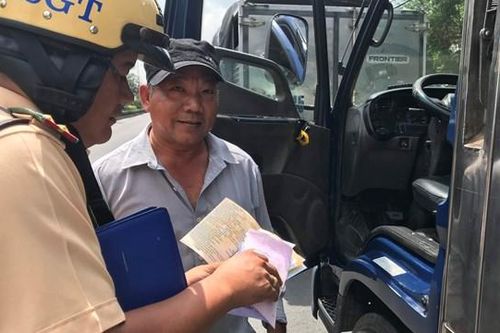 Sở Giao thông TP HCM thu hồi văn bản 'mới có bằng lái không đi vào cao tốc