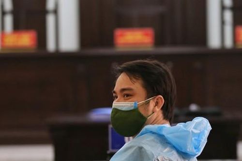Bị cáo Lê Chí Thành lãnh 2 năm tù giam về tội chống người thi hành công vụ