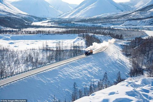 Theo chân cô gái Siberia trải nghiệm cuộc sống ở nơi lạnh nhất Trái đất