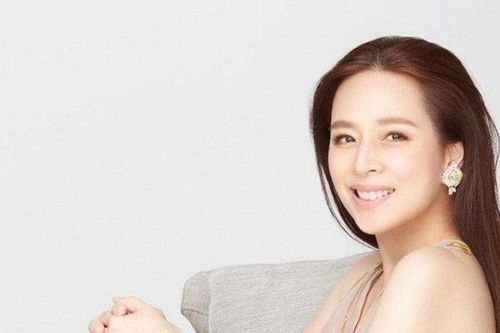 Nữ tỷ phú 'chống lưng' cho bóng đá Thái Lan được Forbes vinh danh
