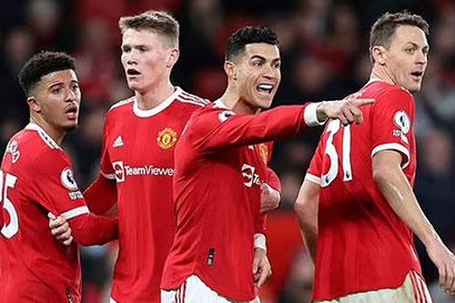 Ronaldo: 'Các cầu thủ trẻ MU không nghe lời chỉ bảo của tôi'