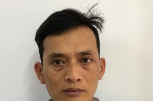 Long An: Bắt đối tượng lái xe ôtô trộm cáp viễn thông