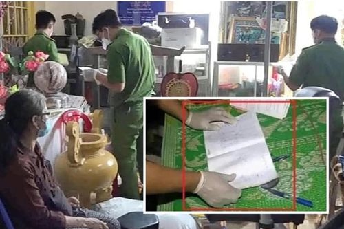 Hình ảnh về cuốn sổ ghi chép giờ giấc 'thị tẩm' của ông Lê Tùng Vân gây xôn xao: Thông tin mới nhất