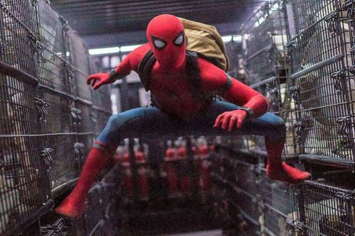 Những tác phẩm hồi sinh thương hiệu Hollywood