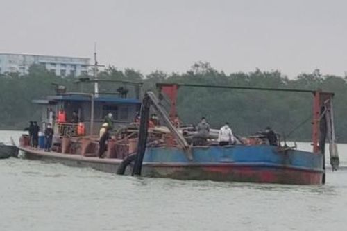 Nghệ An: Liên tiếp phát hiện và bắt giữ nhiều vụ khai thác cát 'lậu'