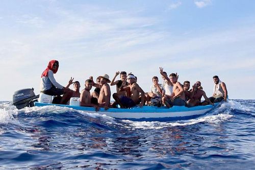 Di cư bất hợp pháp tăng vọt ở châu Âu: Thách thức hiện hữu