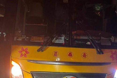 Quảng Ngãi: Bàn giao xe khách tông chết người rồi bỏ chạy cho Công an Bình Định