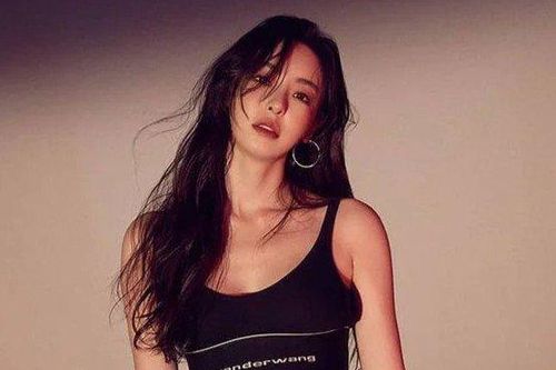 MC của show hẹn hò đình đám Hàn Quốc