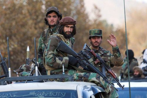 Taliban sa thải gần 3.000 thành viên