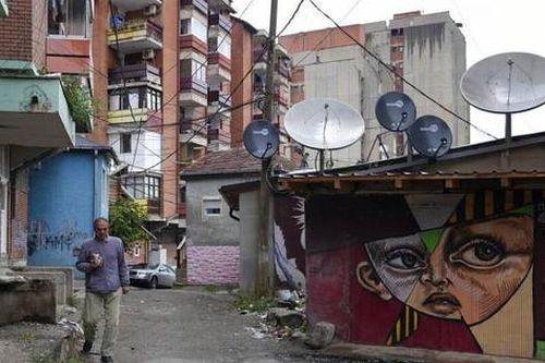 Kosovo chặn xe tải chở phiếu bầu của Serbia ở biên giới