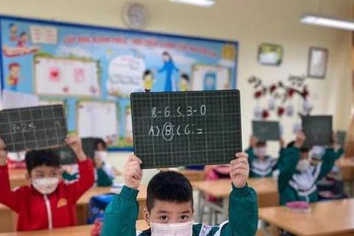 Kiểm tra học kỳ trực tuyến: Điểm số không thực chất