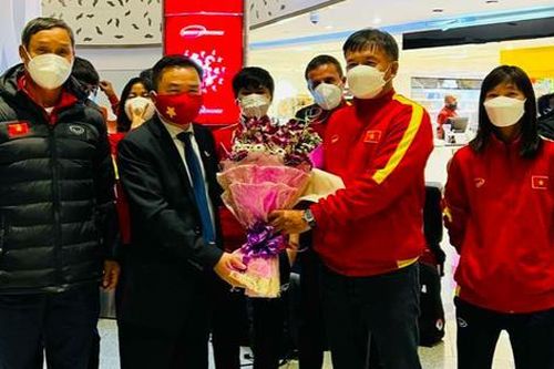 10 thành viên đầu tiên đến tại Ấn Độ, đội tuyển nữ Việt Nam ảnh hưởng nặng bởi COVID-19