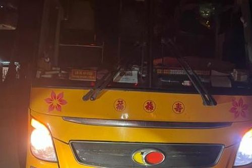 Xe khách tông chết người ở Bình Định, bỏ chạy ra Quảng Ngãi thì bị bắt
