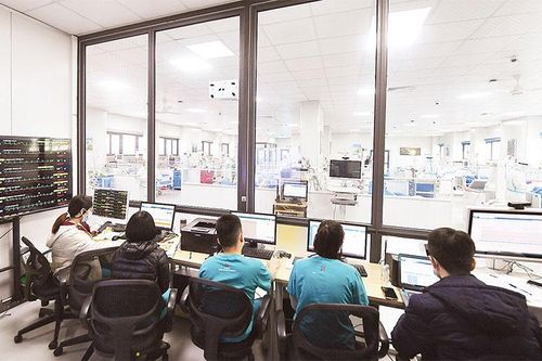Tích cực điều trị F0 nặng tại tuyến cuối