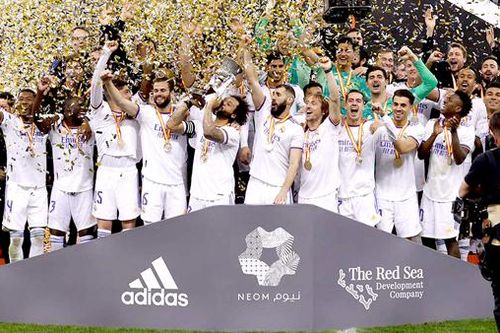 Real Madrid đoạt danh hiệu đầu tiên trong năm 2022