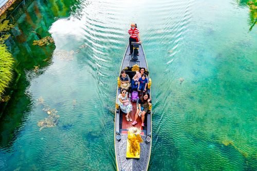 Hàng nghìn du khách TP.HCM đặt tour dịp Tết