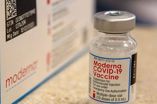 Moderna sản xuất vaccine phòng cả cúm và Covid-19