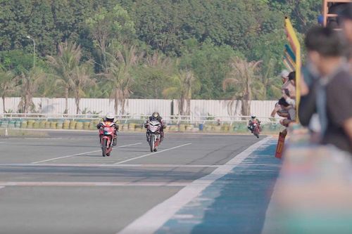 Toàn cảnh giải đua môtô tiếp sức chuyên nghiệp đầu tiên ở Việt Nam