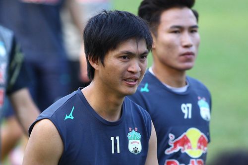 Tuấn Anh tập phục hồi ở HAGL