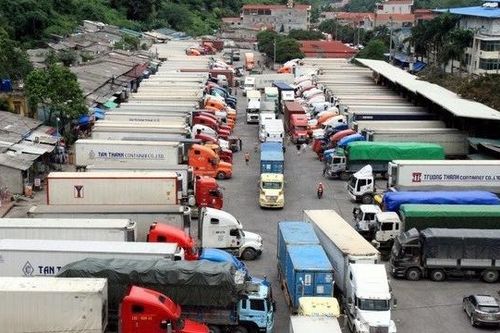 Thành lập Tổ giúp việc giải quyết ùn tắc hàng hóa tại cửa khẩu