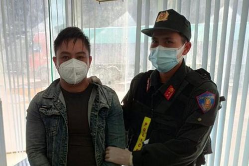 Bắt giữ đối tượng giết người mang theo súng và đạn