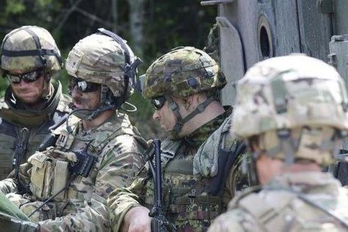 Estonia mời NATO đưa quân đến biên giới Nga