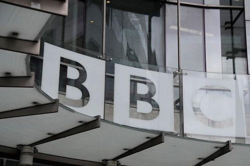 Nguồn tài chính của BBC dự kiến sụt giảm sau yêu cầu của chính phủ