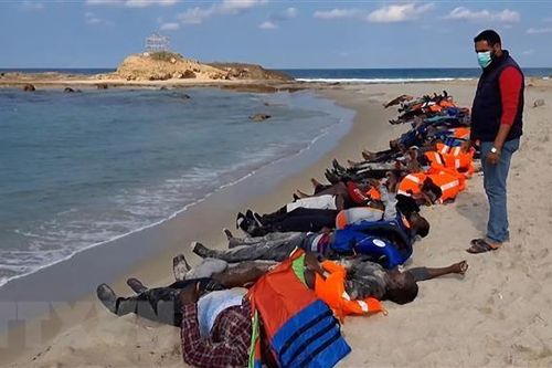 Maroc: Hơn 40 người di cư thiệt mạng vì đắm tàu ngoài khơi Tarfaya