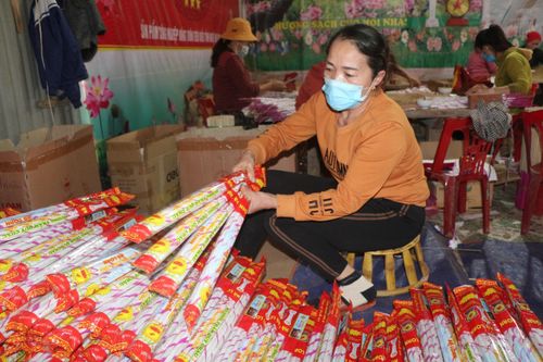 Làng hương trầm lớn nhất xứ Nghệ tất bật những ngày giáp Tết