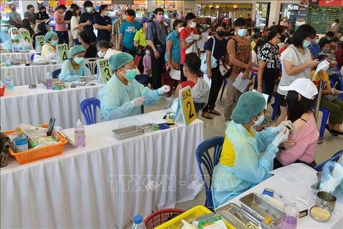 Toàn thế giới đã vượt 332 triệu ca mắc COVID-19