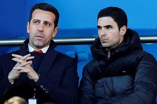 Nội bộ Arsenal từng chia rẽ vì cựu hậu vệ Barca