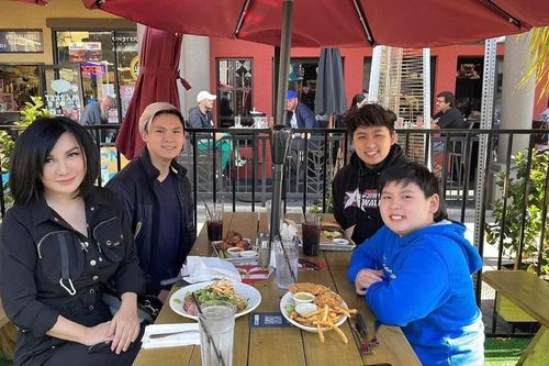 Trizzie Phương Trinh tiết lộ lý do các con vẫn thấy hạnh phúc dù bố mẹ ly hôn