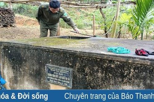 Người dân làng Thung mong chờ điện lưới
