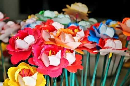 Chùm ảnh: Ngắm những bông hoa làm bằng giấy đẹp hơn hoa thật ngày giáp Tết