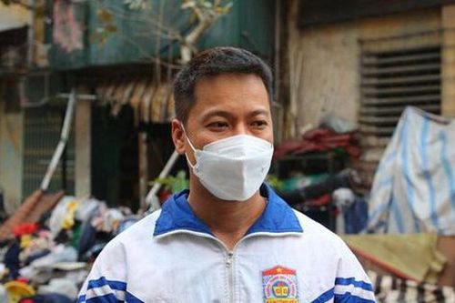 Tuổi thơ khó khăn mò cua, bắt ốc của 'người hùng' Trung Văn Nam