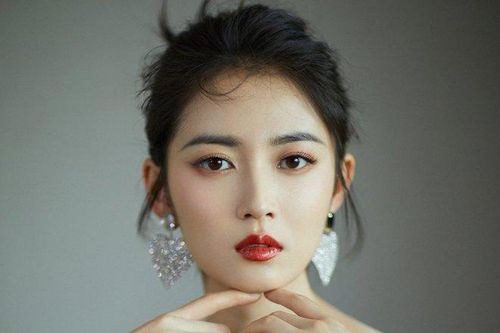 'Triệu Mẫn' Trần Ngọc Kỳ trượt dốc