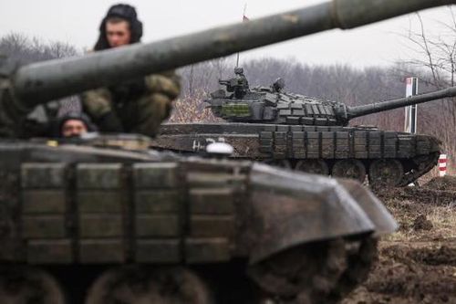 Nga hoàn thành lực lượng ở biên giới, Ukraine 'kêu cứu'?