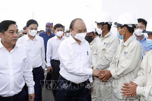 Chủ tịch nước phát lệnh thông xe tuyến chính cao tốc Trung Lương - Mỹ Thuận