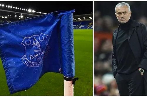 Mourinho có cơ hội 'trả thù' Man Utd, Chelsea và Tottenham