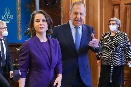 Miền Đông Ukraine: Nga 'nhờ' Đức thuyết phục Kiev, hoan nghênh Mỹ góp tay